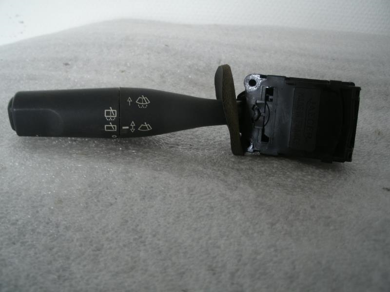 Commodo d'essuie glaces