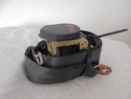 Ceinture avant gauche