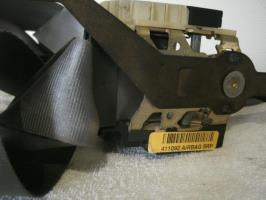 Ceinture arriere droit