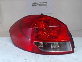 Fanale posteriore principale sinistro (luci)