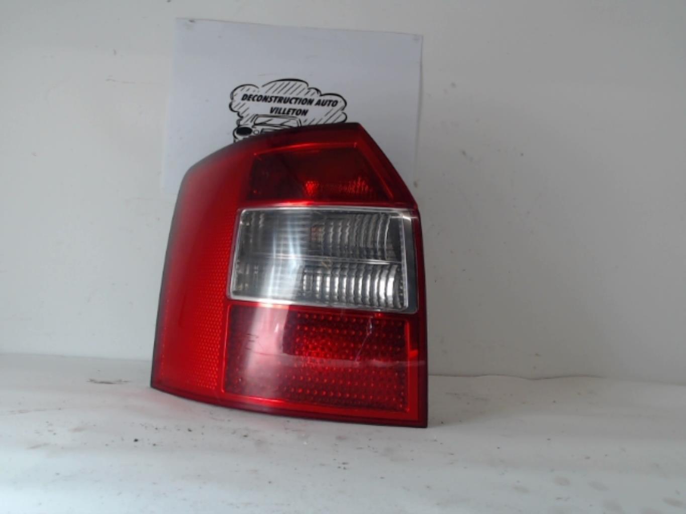 Fanale posteriore principale sinistro (luci)