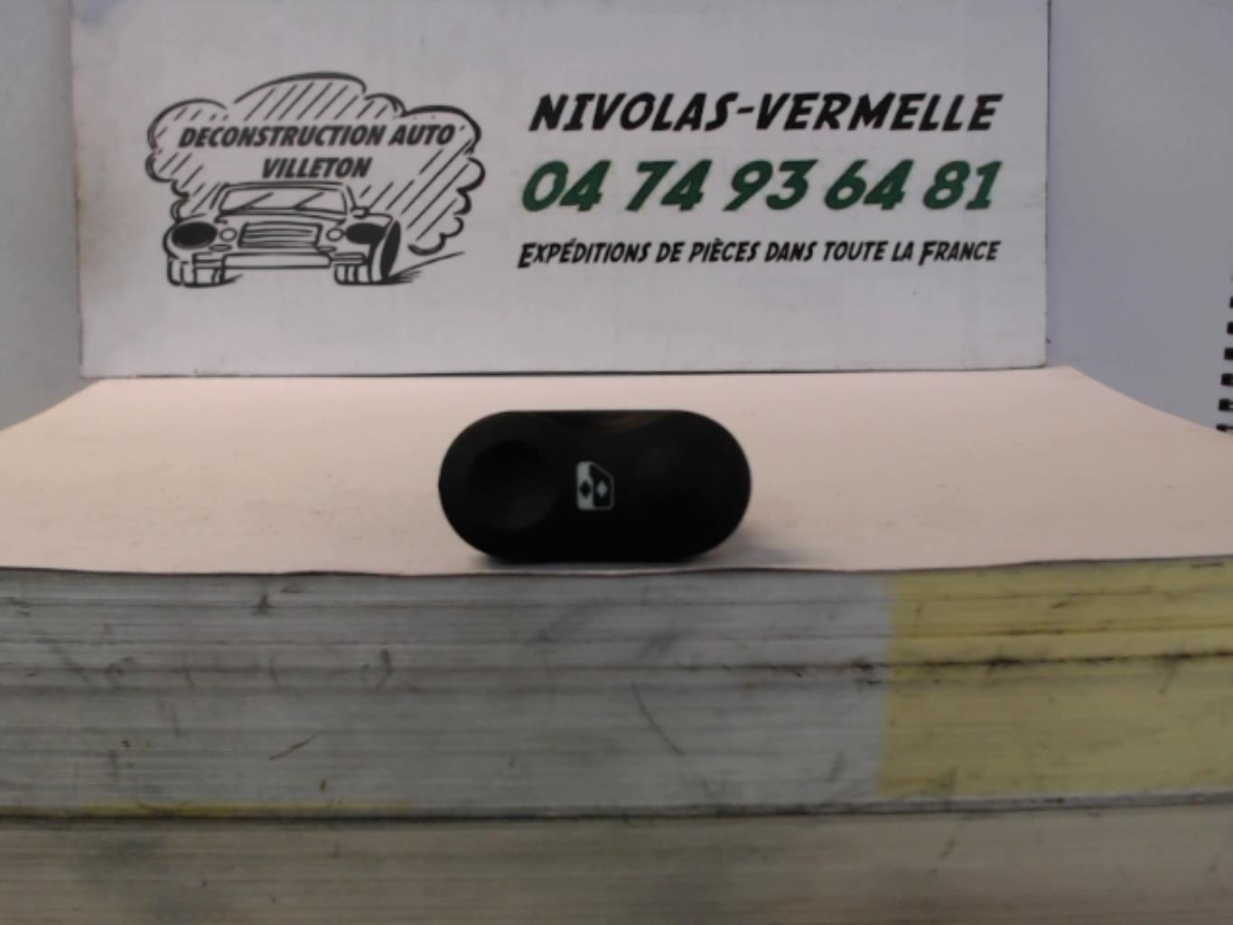 Interruttore lavacristalli anteriore destro