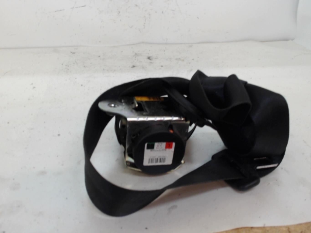 Ceinture avant gauche