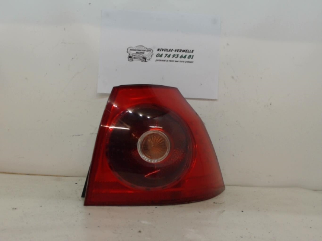 Fanale posteriore principale destro (luci)