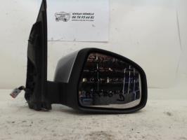 Retrovisor derecho