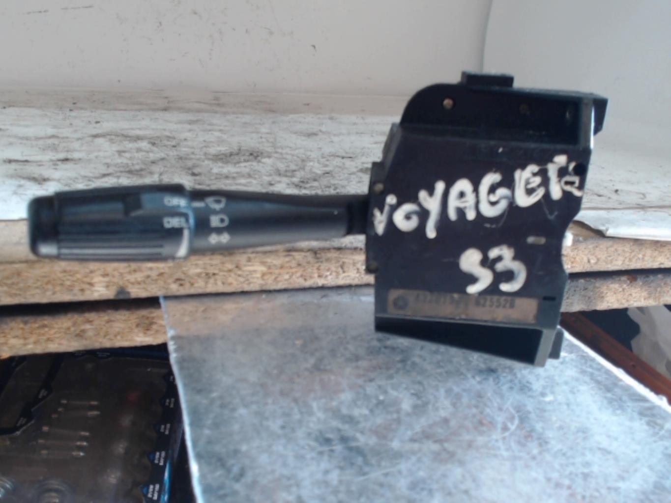 Commodo phare CHRYSLER VOYAGER 2  - 1
