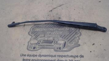 Limpiaparabrisas delantero izquierdo