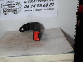 Aggancio cintura sicurezza posteriore destro