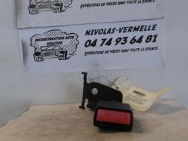 Aggancio cintura sicurezza posteriore destro