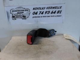 Aggancio cintura sicurezza posteriore destro