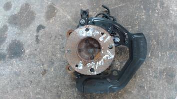 Fusee avant droit