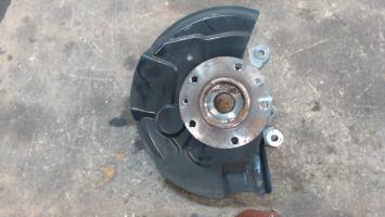 Fusee avant droit