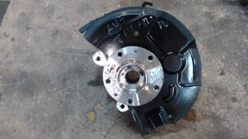 Fusee avant gauche