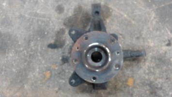 Fusee avant gauche