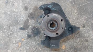 Fusee avant gauche