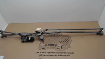 Motore tergicristallo anteriore