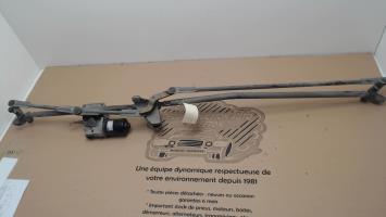 Motore tergicristallo anteriore