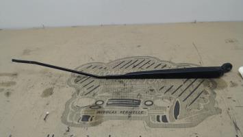 Braccio tergicristallo anteriore destro