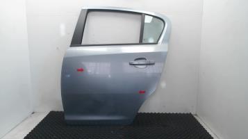 Puerta trasera izquierda