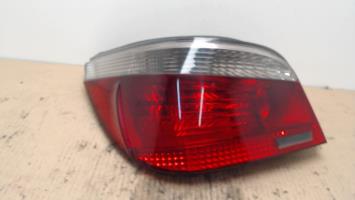 Fanale posteriore principale sinistro (luci)