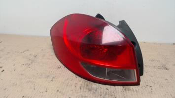 Fanale posteriore principale sinistro (luci)