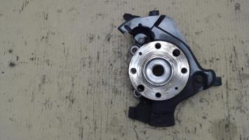 Fusee avant gauche