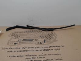 Limpiaparabrisas delantero izquierdo