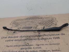 Braccio tergicristallo anteriore sinistro