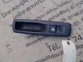 Interruttore lavacristalli posteriore sinistro