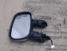 Retrovisor izquierdo