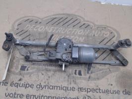 Motore tergicristallo anteriore