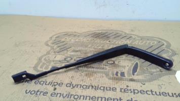 Bras essuie glace avant gauche