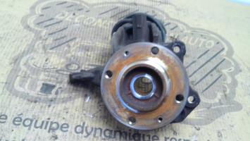 Fusee avant droit