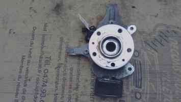 Fusee avant droit