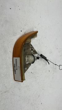 Optique avant secondaire droit (feux)(clignotant)