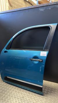 Porte avant droit