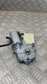 Moteur toit ouvrant