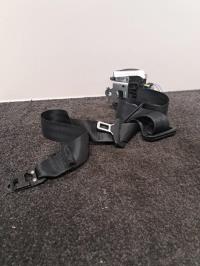 Ceinture avant gauche
