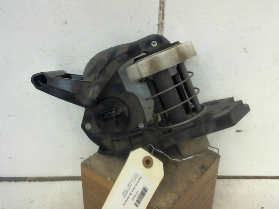 Treuil de roue de secours