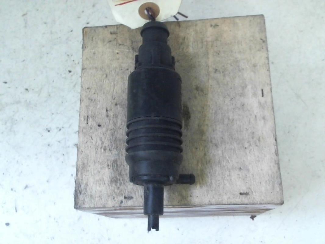 Pompe lave glace avant