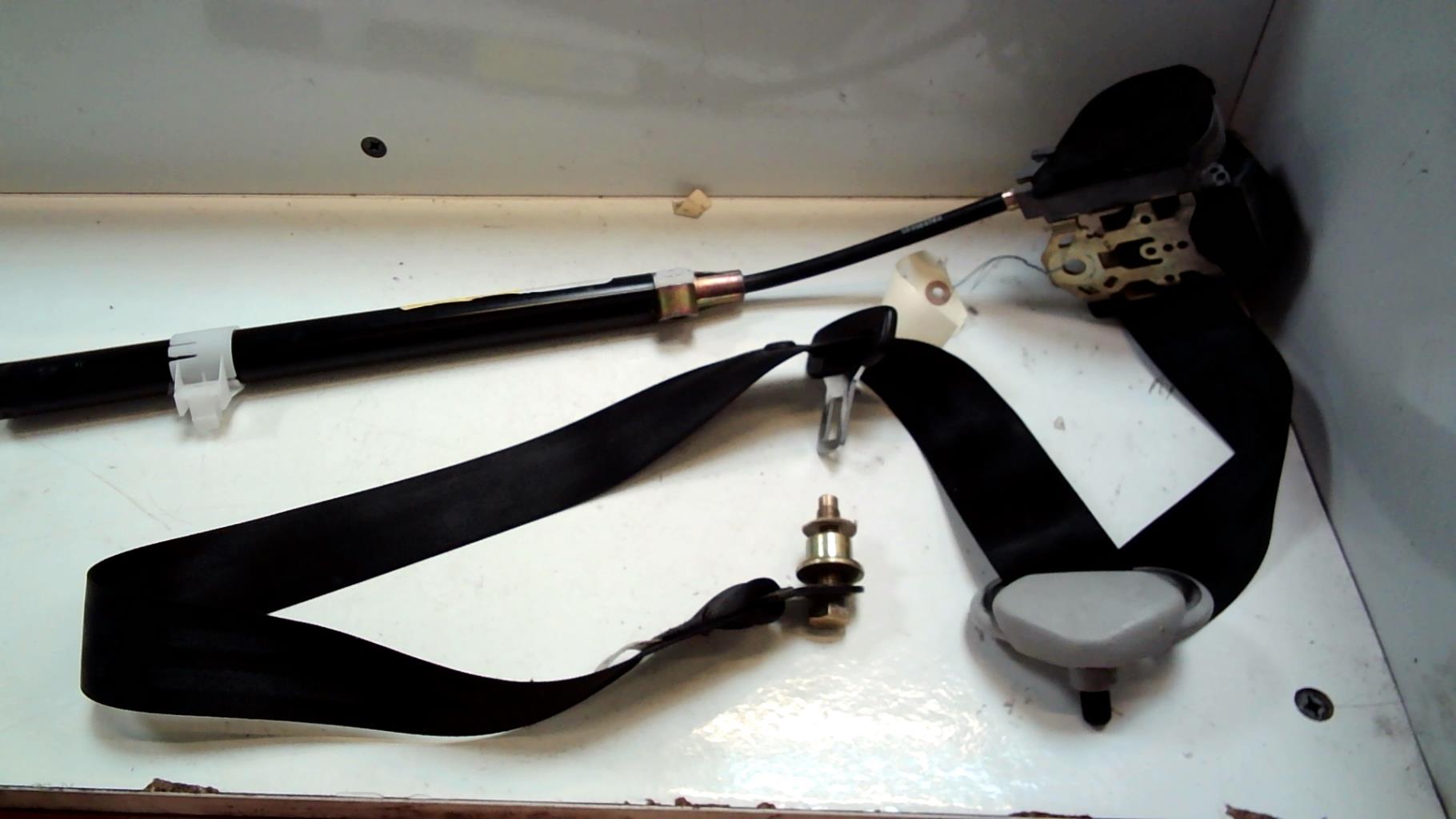 Ceinture avant droit