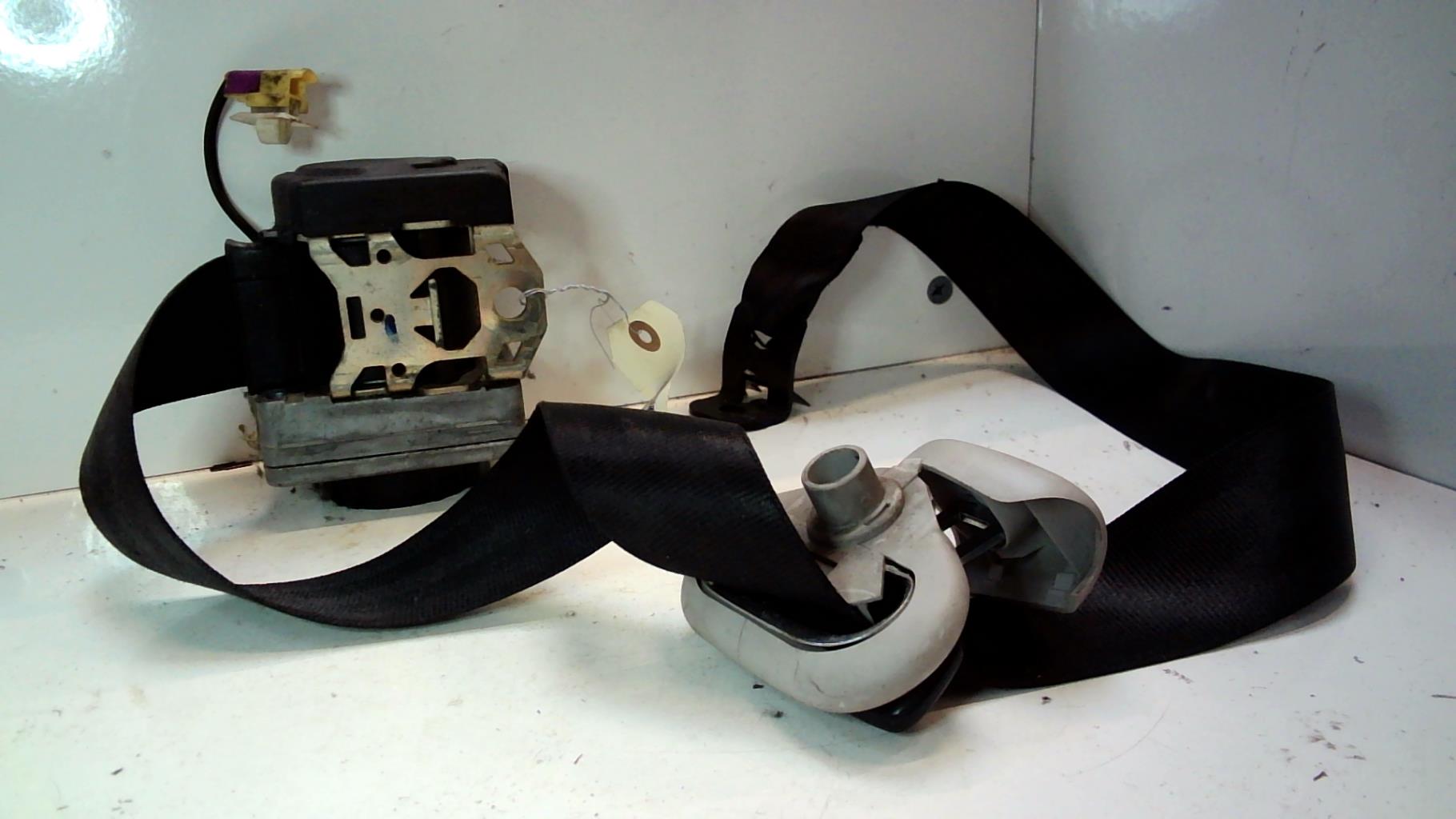 Ceinture avant droit