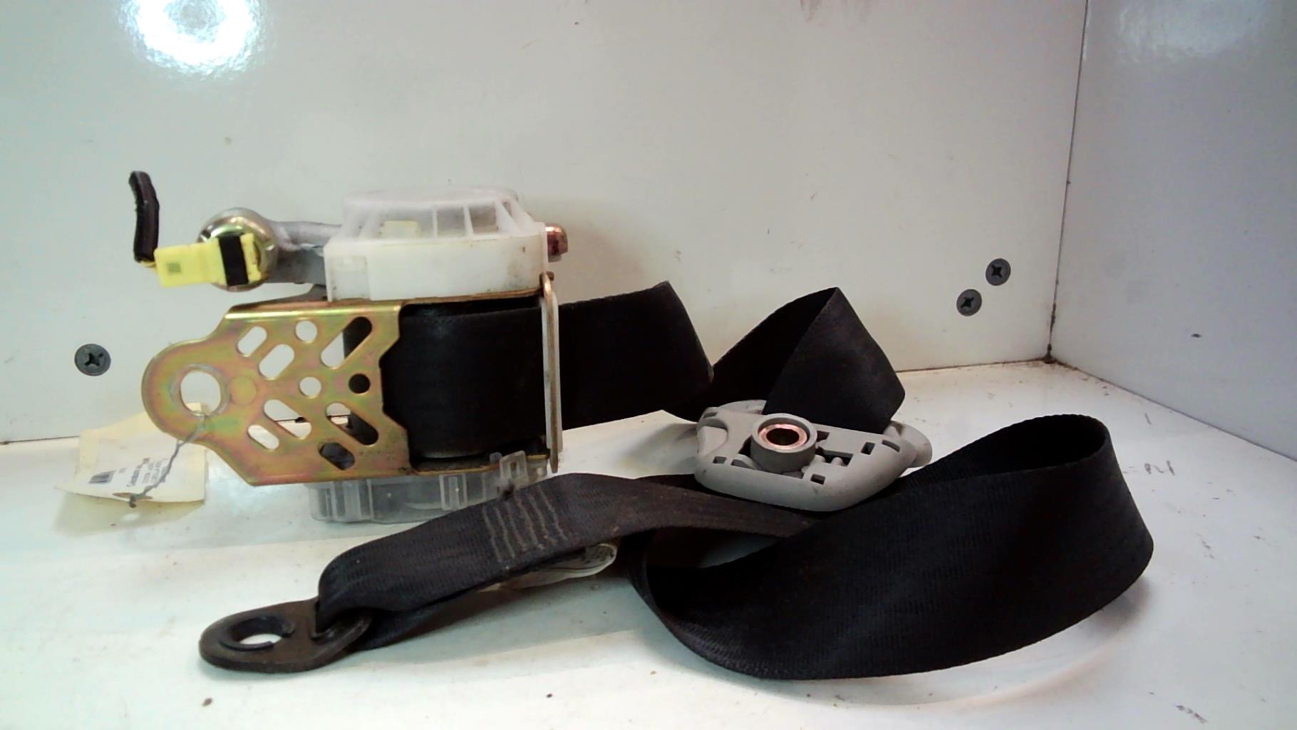 Ceinture avant droit