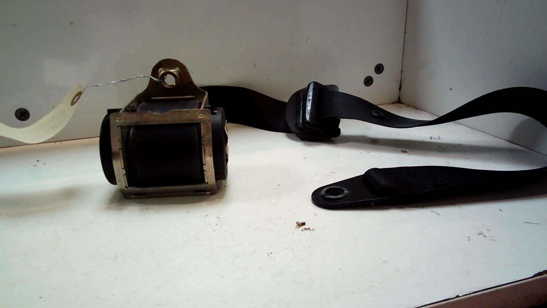 Ceinture avant gauche