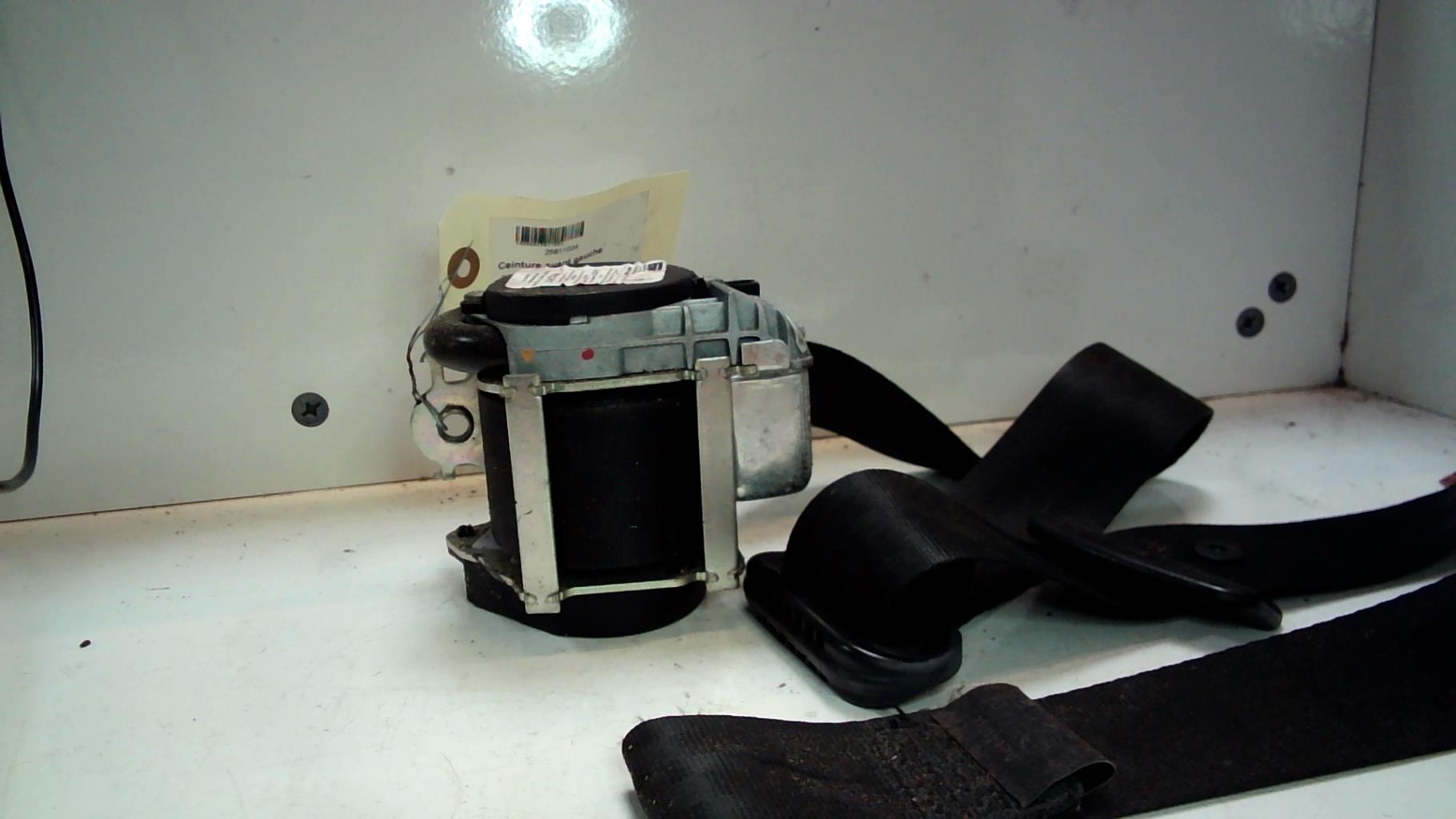 Ceinture avant gauche