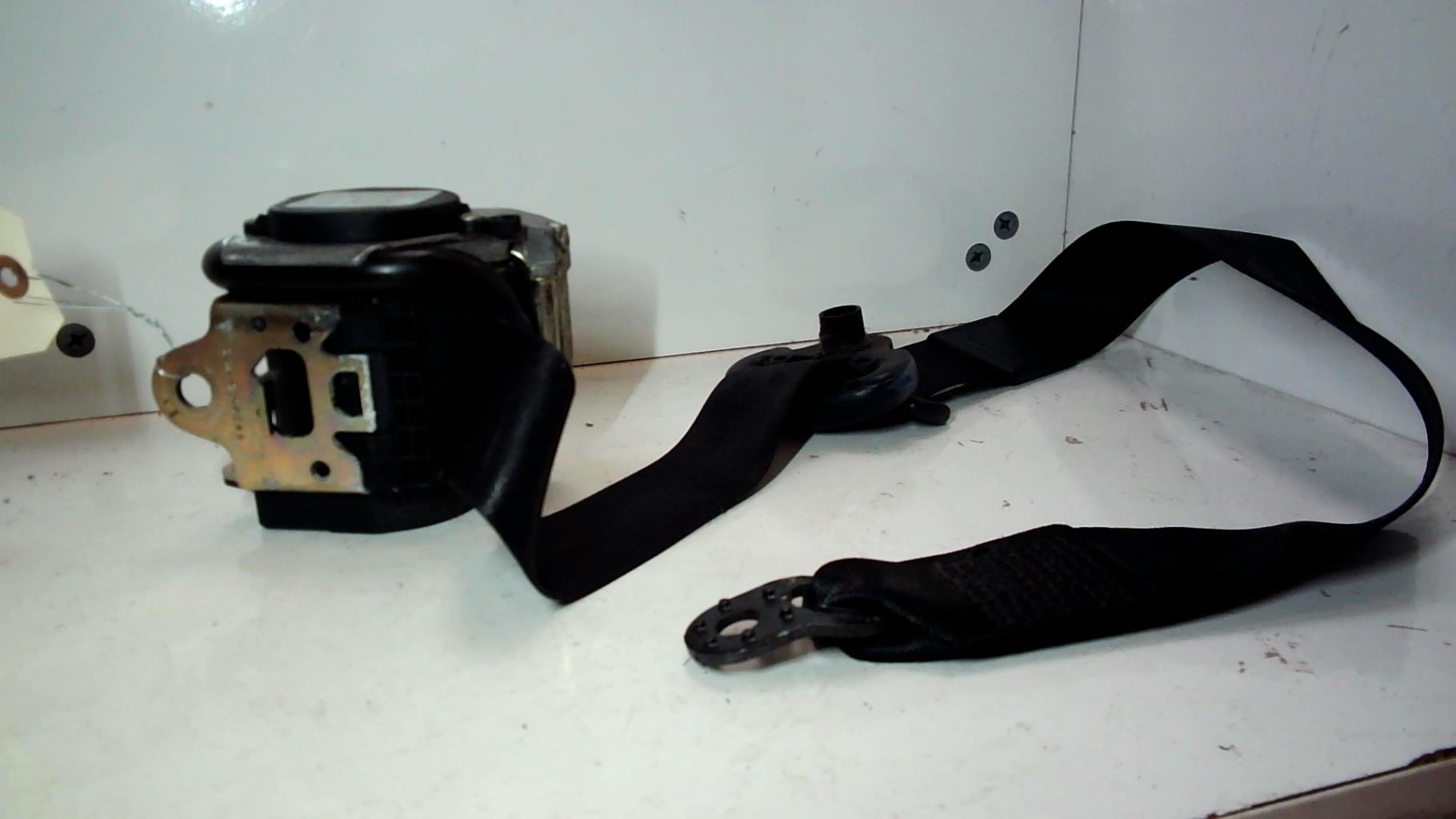 Ceinture avant gauche