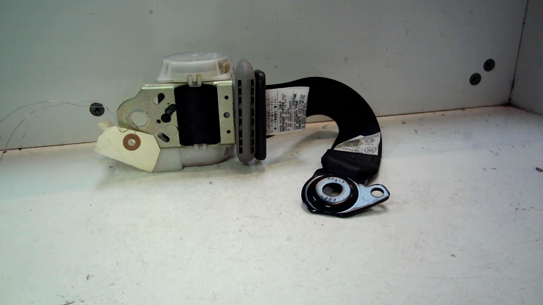 Ceinture arriere droit