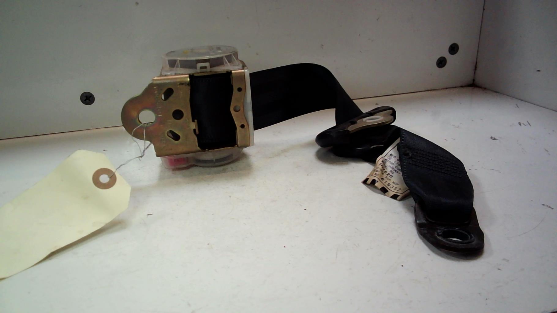 Ceinture arriere droit