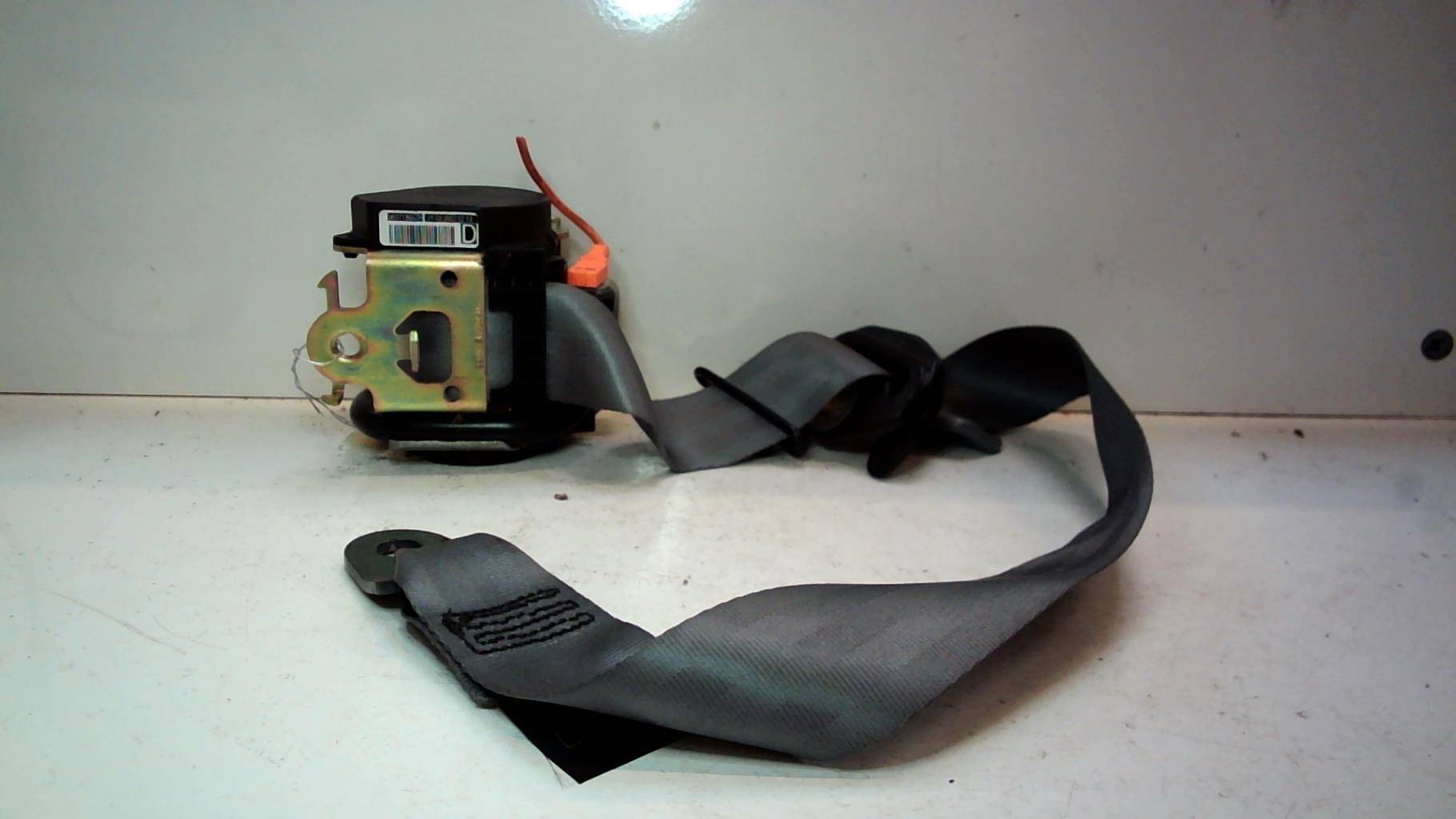 Ceinture avant droit