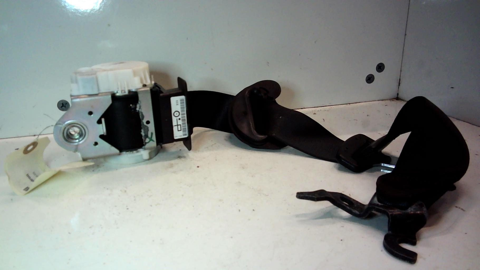 Ceinture avant droit
